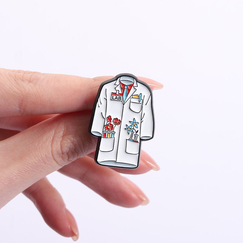 Broches de Esmalte Florais par - Medical Lab Coats avaliação e preço